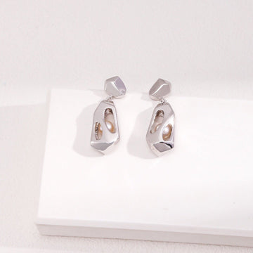 Mosaic Pearl Earring