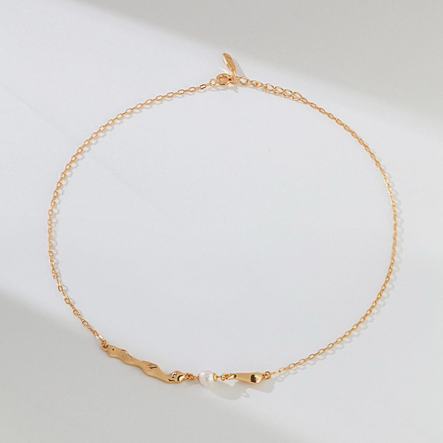 Elysia Pearl Necklace